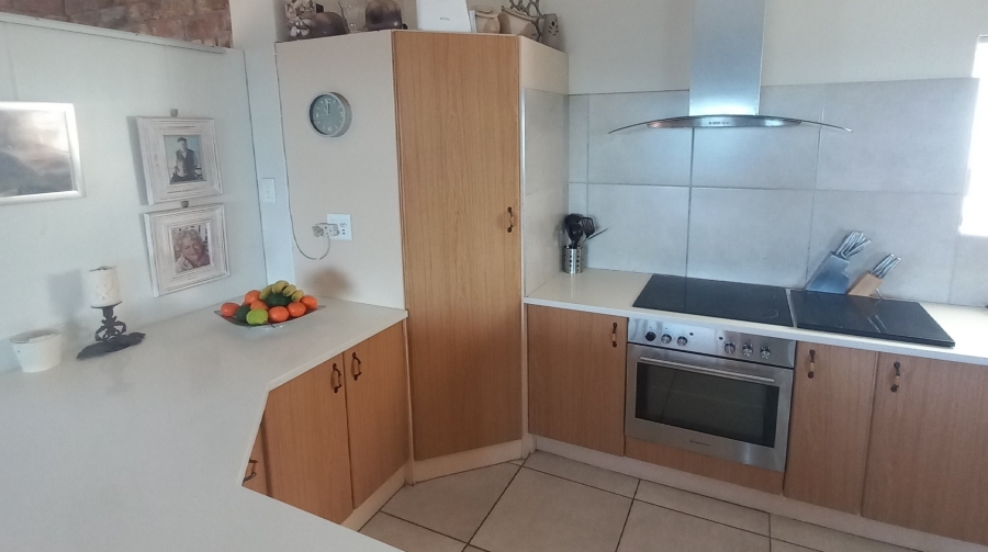 5 Bedroom Property for Sale in Dana Bay Western Cape